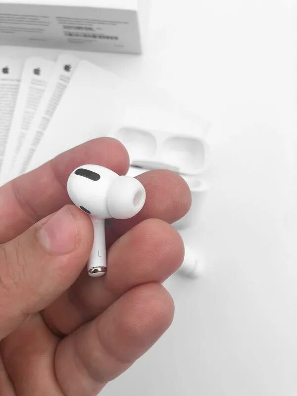 Лучшие реплики airpods. AIRPODS Pro Replica. AIRPODS Pro 1:1. IQWANT AIRPODS Pro копия. Хорошая реплика AIRPODS.