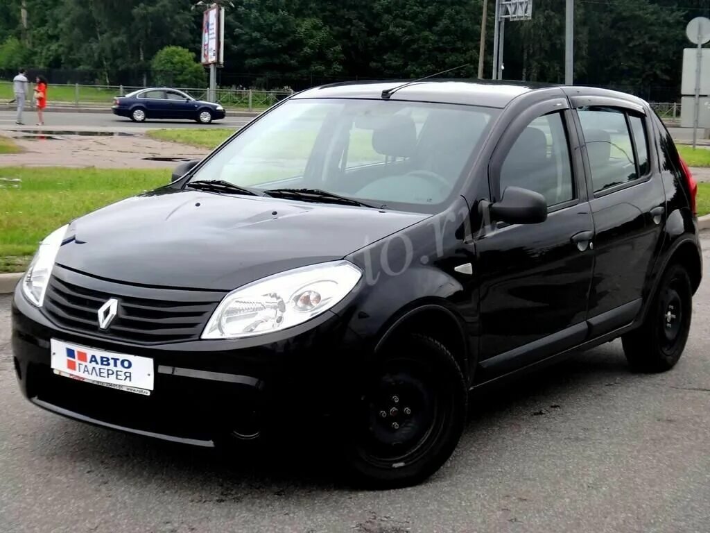 Купить новый Renault Sandero II Stepway 1.6 MT (82 л.с.) бензин механика в Росто