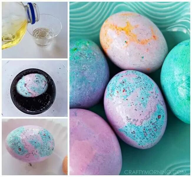 Можно красить яйца красками. Мраморные пасхальные яйца. Окрашивание яиц на Пасху. Необычное окрашивание яиц. Окрашивание яиц на Пасху мраморные.
