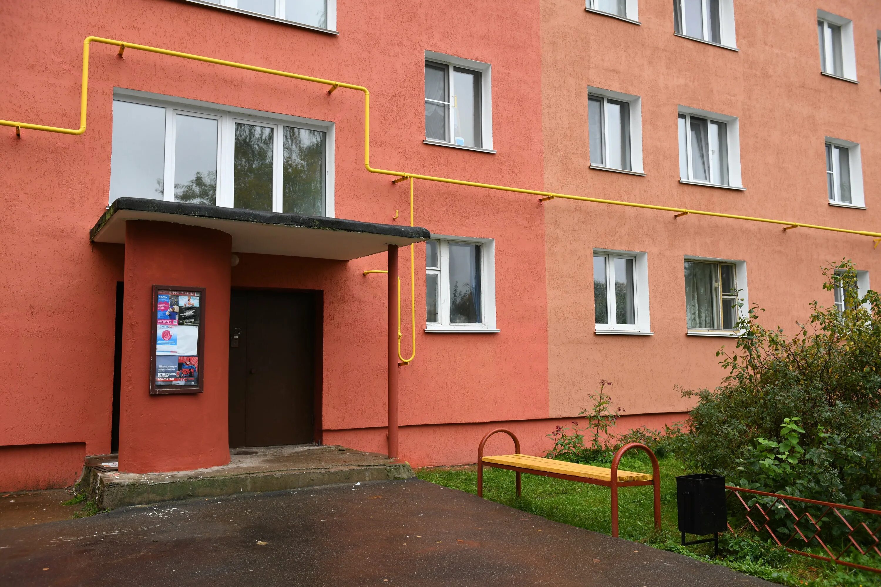Дмитрова дом снят. Многоэтажные дома с балконами. городской многоэтажный дом. дмитров инженерная 19. дом дмитровское 76.