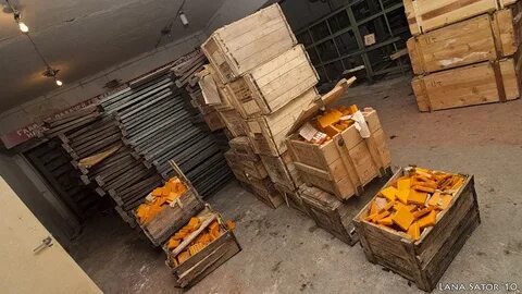 Склады с продовольствием уничтоженные в первые дни