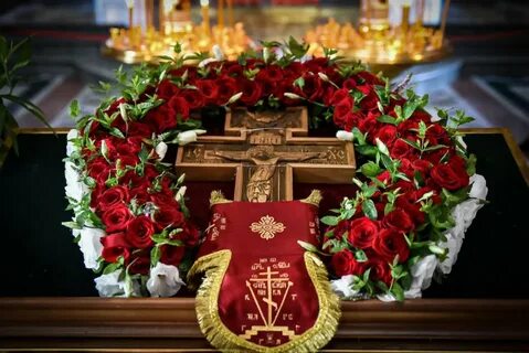 Праздник изнесения честных древ животворящего креста