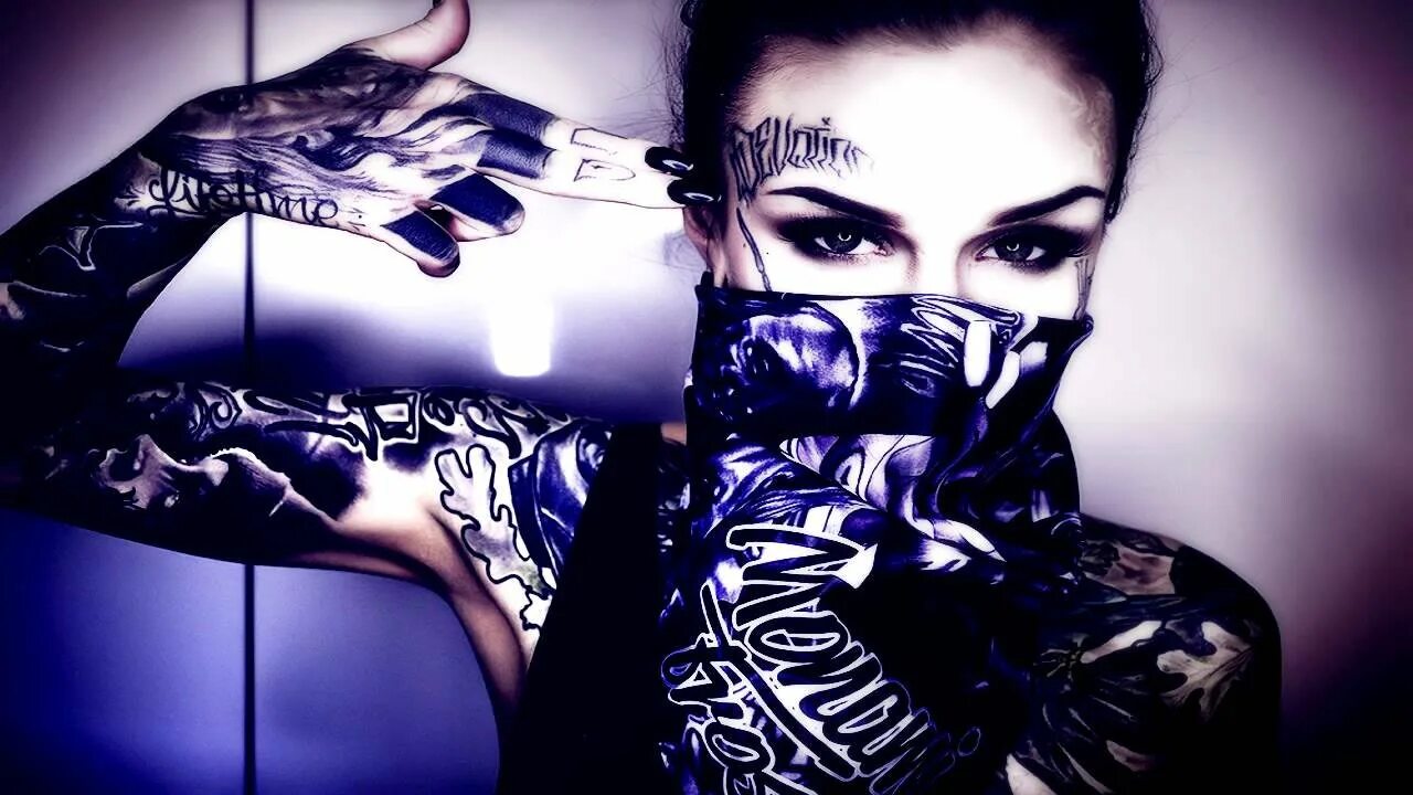 Девушка диджей. Девушка диджей. Рамазанова николь. Дерзкие крутые песни. Келли харт диджей.