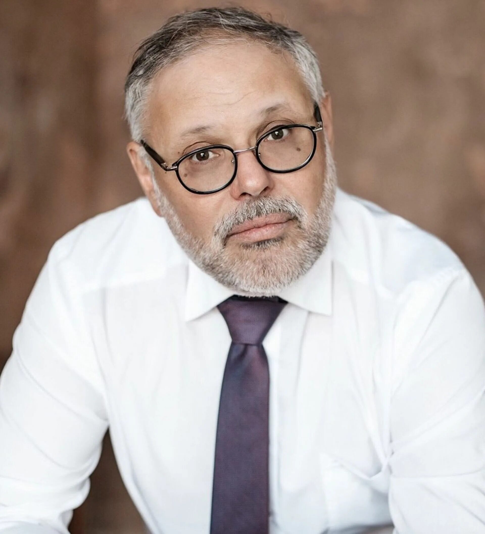 Хазин мем. Хазин в молодости фото. Закрытый канал михаила хазина. Хазин мем. Хазин мем.