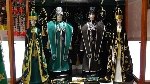 Национальный костюм адыгов