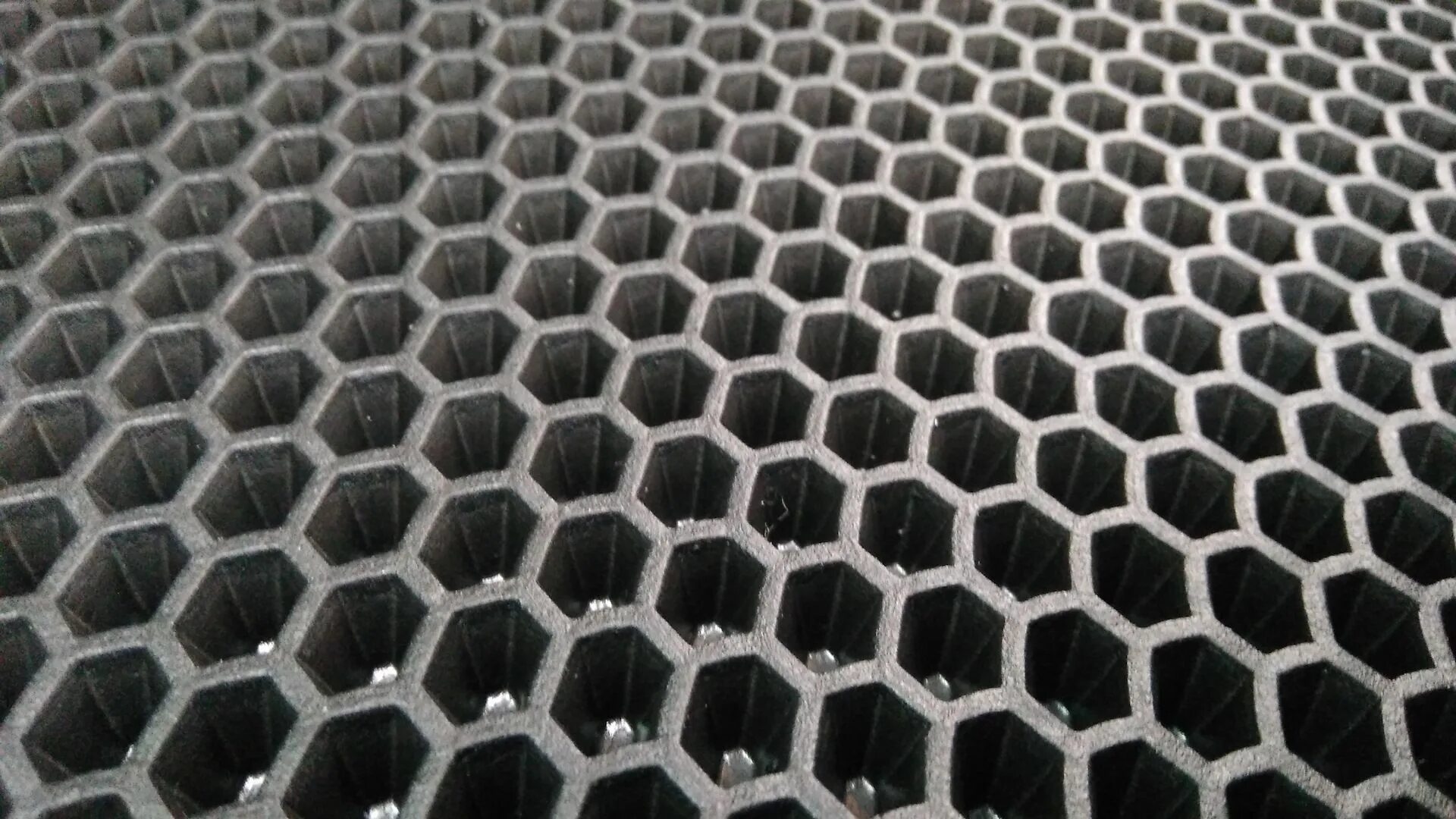 Резиновый коврик соты. Коврик резиновый соты 1000х1500. Коврик 58x73 см, эва. Резиновые соты. Резиновый коврик соты ячеистый.