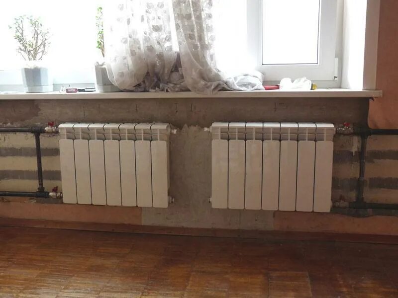 Как добавить отопление в квартире. Дополнительная батарея в квартиру. батареи в пятиэтажках. радиаторы в два ряда. дополнительное отопление в квартире.