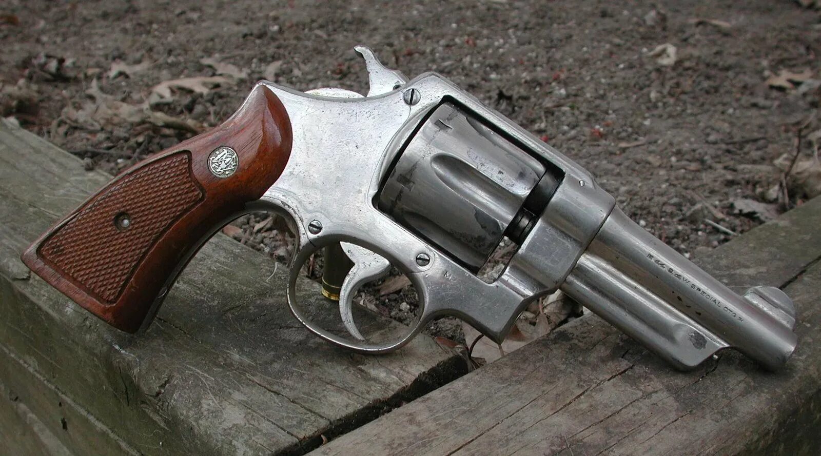 револьвер hdr 50 t4e co2. револьвер rhino тактик. револьвер 50. револьвер 50 bmg. револьвер 50.