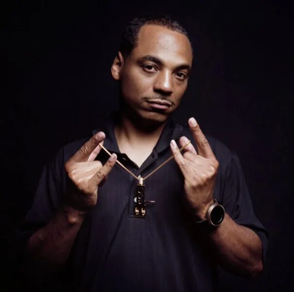 50 cent фото 1990. Plies американский рэпер. Певец 50 центов что означает. Jay-z. Популярные американские треки.