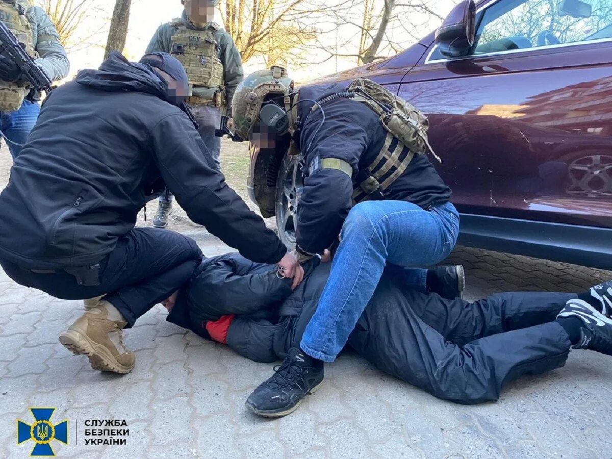 Опасная преступная группировка