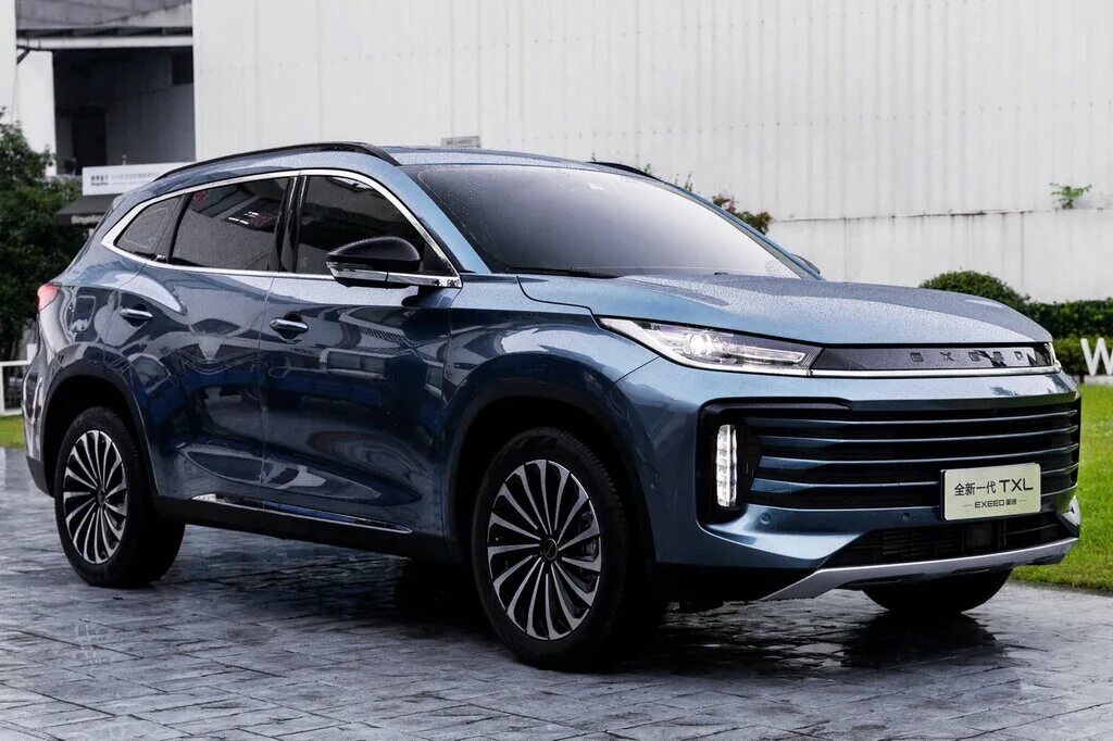 Эксид 2025 года. Кроссовер чери эксид 2025. китайский кроссовер chery exeed txl, 2025. чери эксид txl 2025. exeed txl 2025.