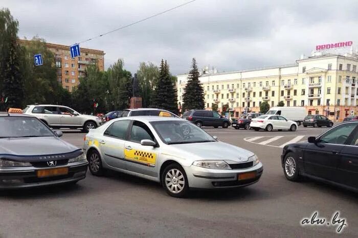 Минская такси. Минские такси. такси минск. такси минск смоленск. что случиллсь с актрислй аксиминской.