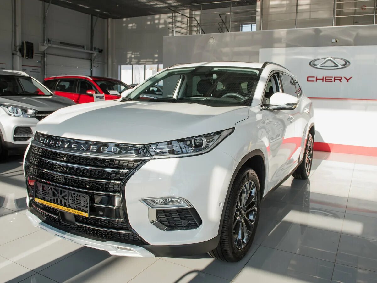 Новый exeed vx 2022. Exeed lx 2022 белый. Ексид москва. Exeed lx 2021. Чери эксид vx 2022.