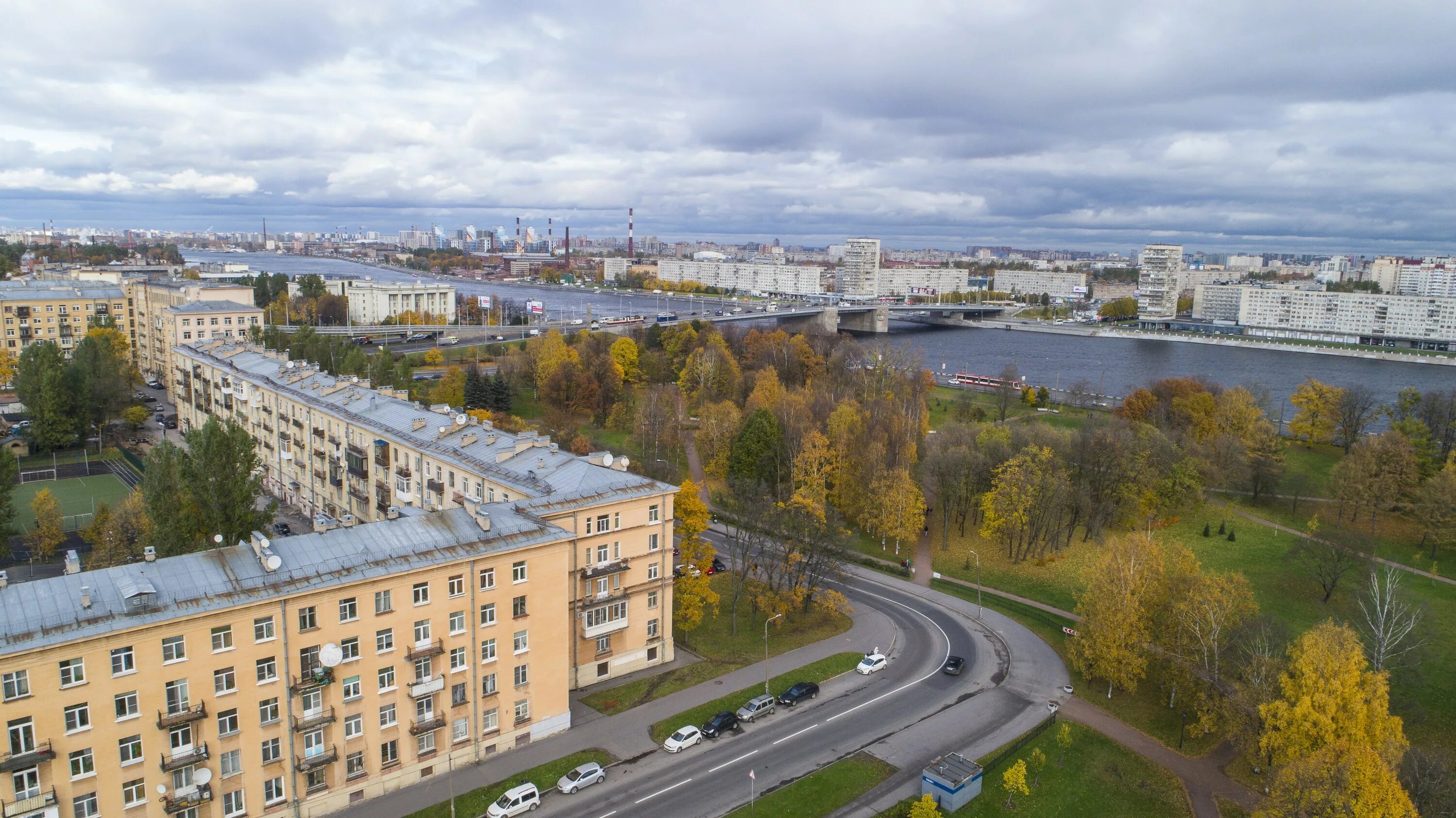 Ломоносовский район спб дома. Метро Пролетарская Курагина дача. Парк Куракина дача.