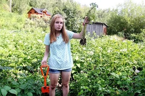 Юлю на даче