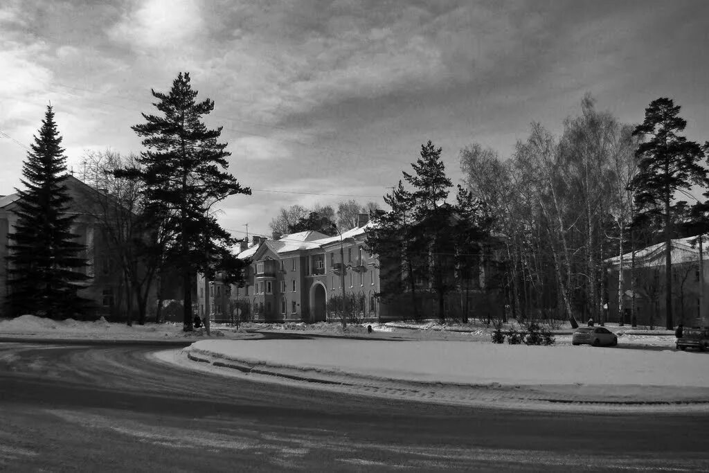 Горно озерск. Горно озерск. Ночной озерск челябинская область. Горно озерск. Город озёрск челябинская.