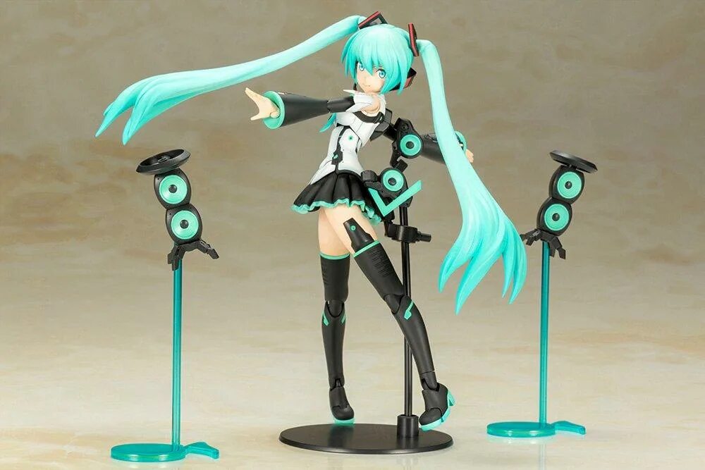 Hatsune miku models