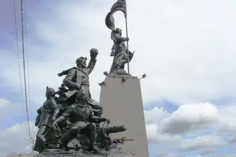 Памятник за власть советов владивосток