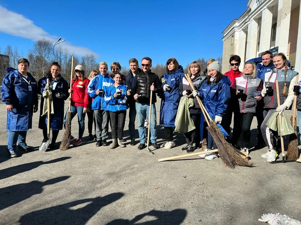 Волонтеры мурманск. Волонтеры Мурманска. Волонтерские экологические движения в Арктике.