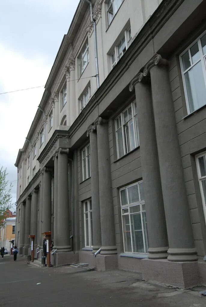 музыкальная консерватория новосибирск. и. новосибирская государственная консерватория имени глинки. консерватория новосибирск. глинки здание.