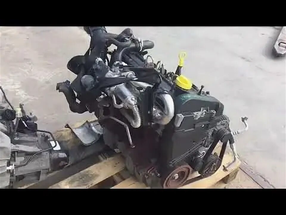 Рено эспейс 2 двигатель. 5 dci. Renault 9 1. 5 dci моторный отсек. Двигатель рено сценик 2.