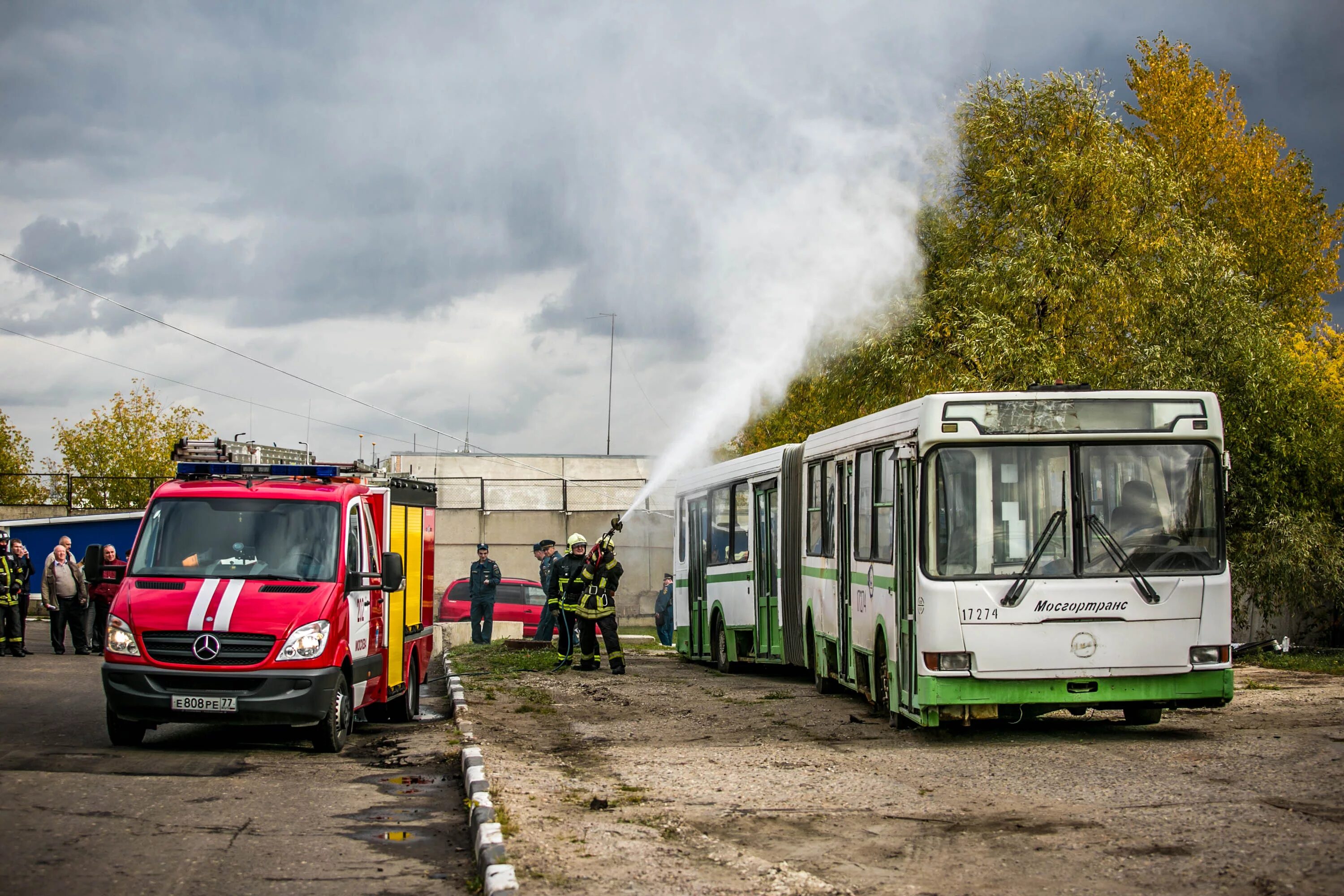 1 июля автобусы. Мосгортранс 17 Автобусный парк. 13 Автобусный парк Мосгортранс. Мосгортранс, 10-й Автобусный парк. 7 Автобусный парк Москва.