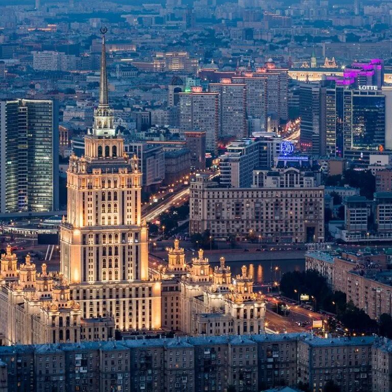 Тосе москва. Ночная москва. Тосе москва. Москва сити 2000. Москва.