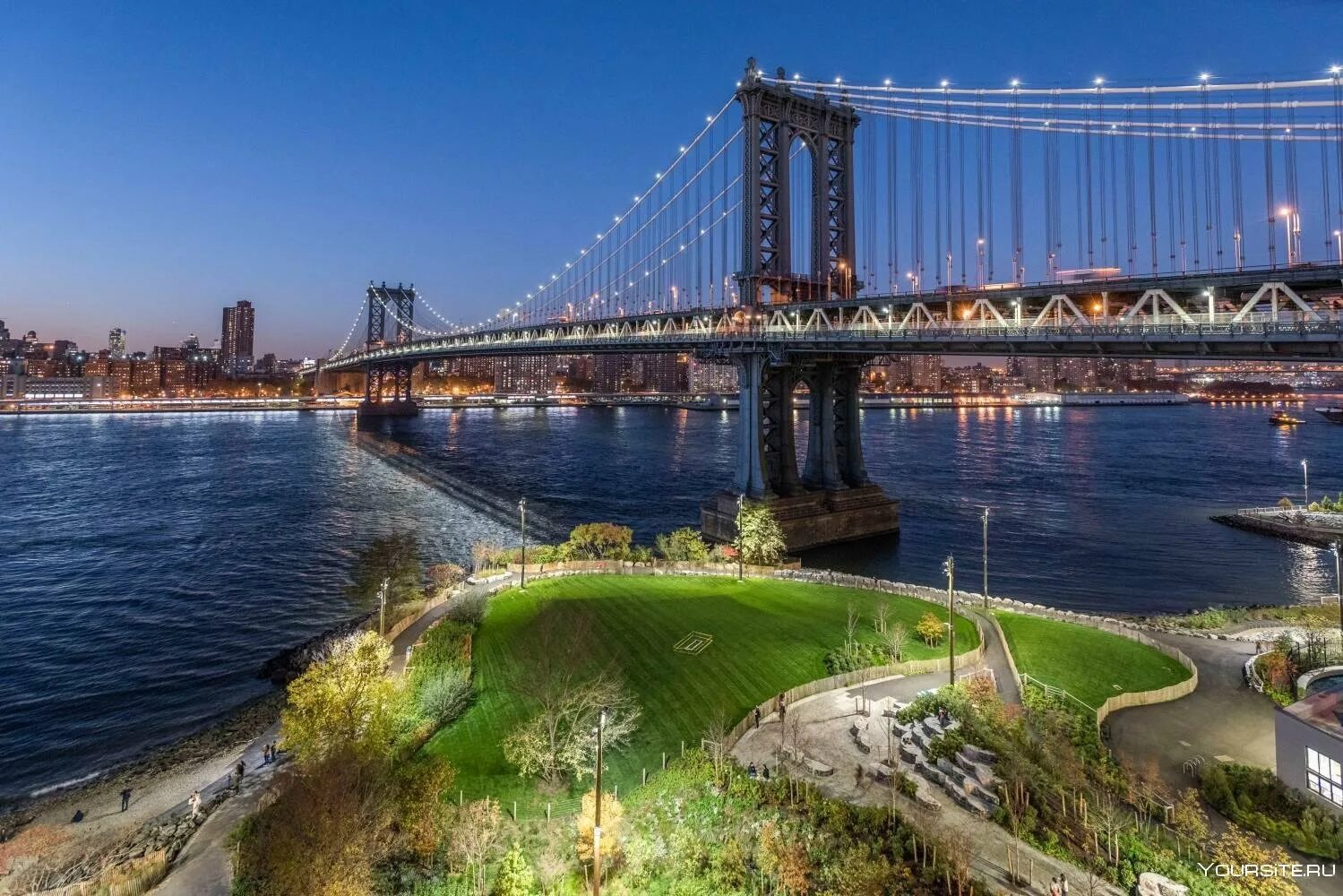 Бруклин мост. Бруклинский мост Нью-Йорк. Бруклин бридж парк. Парк Бруклинского моста Нью-Йорк. Америка мост Бруклин.