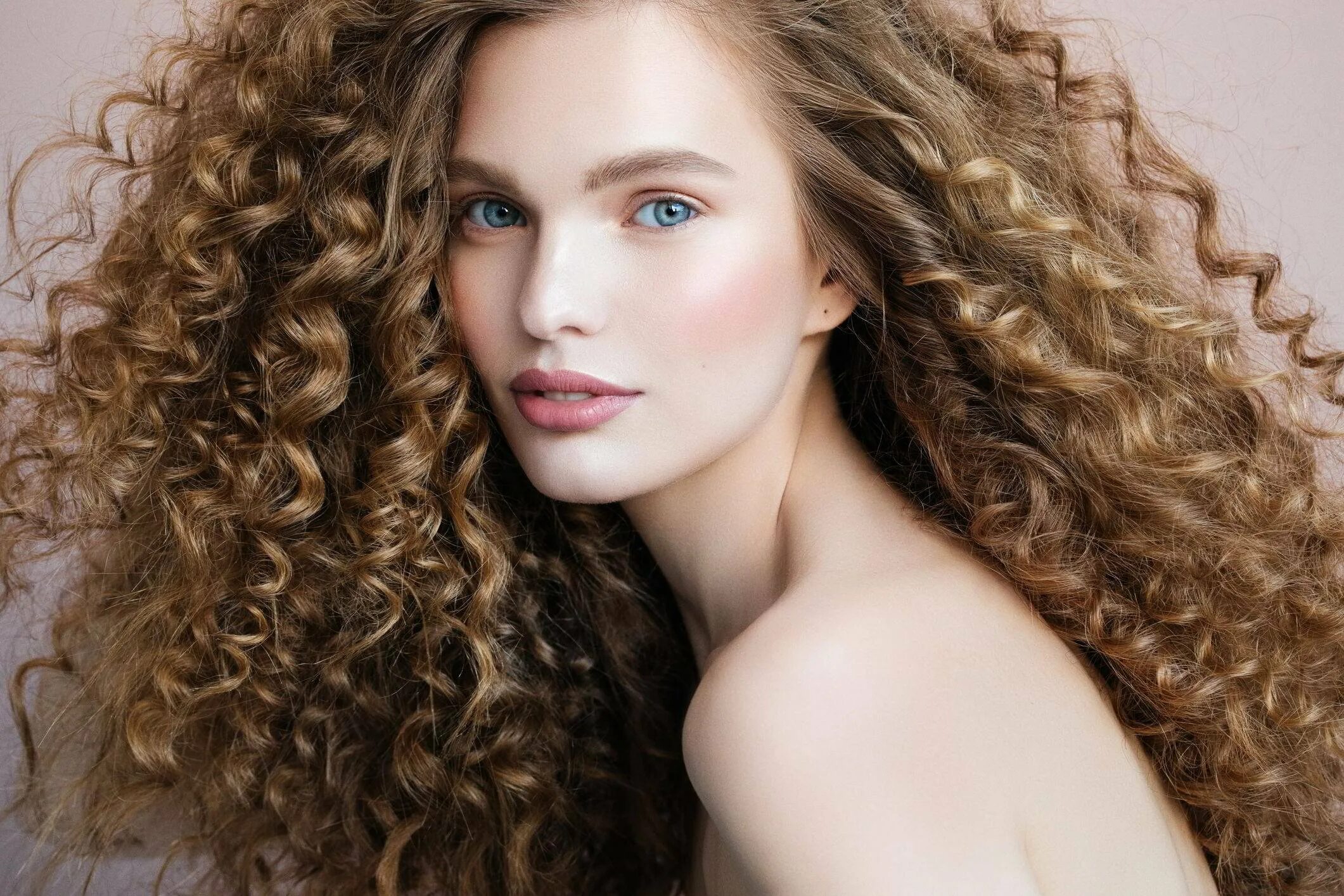 Modeling curls