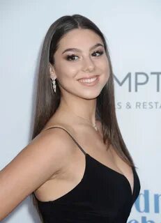 Kira Kosarin Красивые Знаменитости, Знаменитости, Дивы, Красота Брюнетки, К...