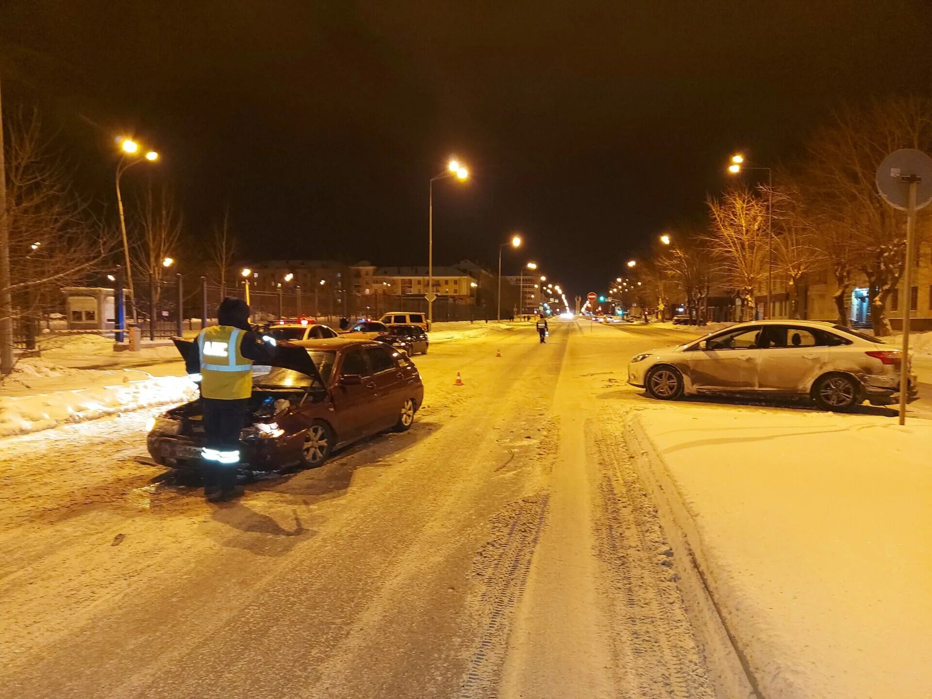 Авария в Нижнем Тагиле на Вагонке. Нижний Тагил сейчас. ДТП В Нижнем Тагиле сегодня на Вагонке. Н тагил новости на сегодня