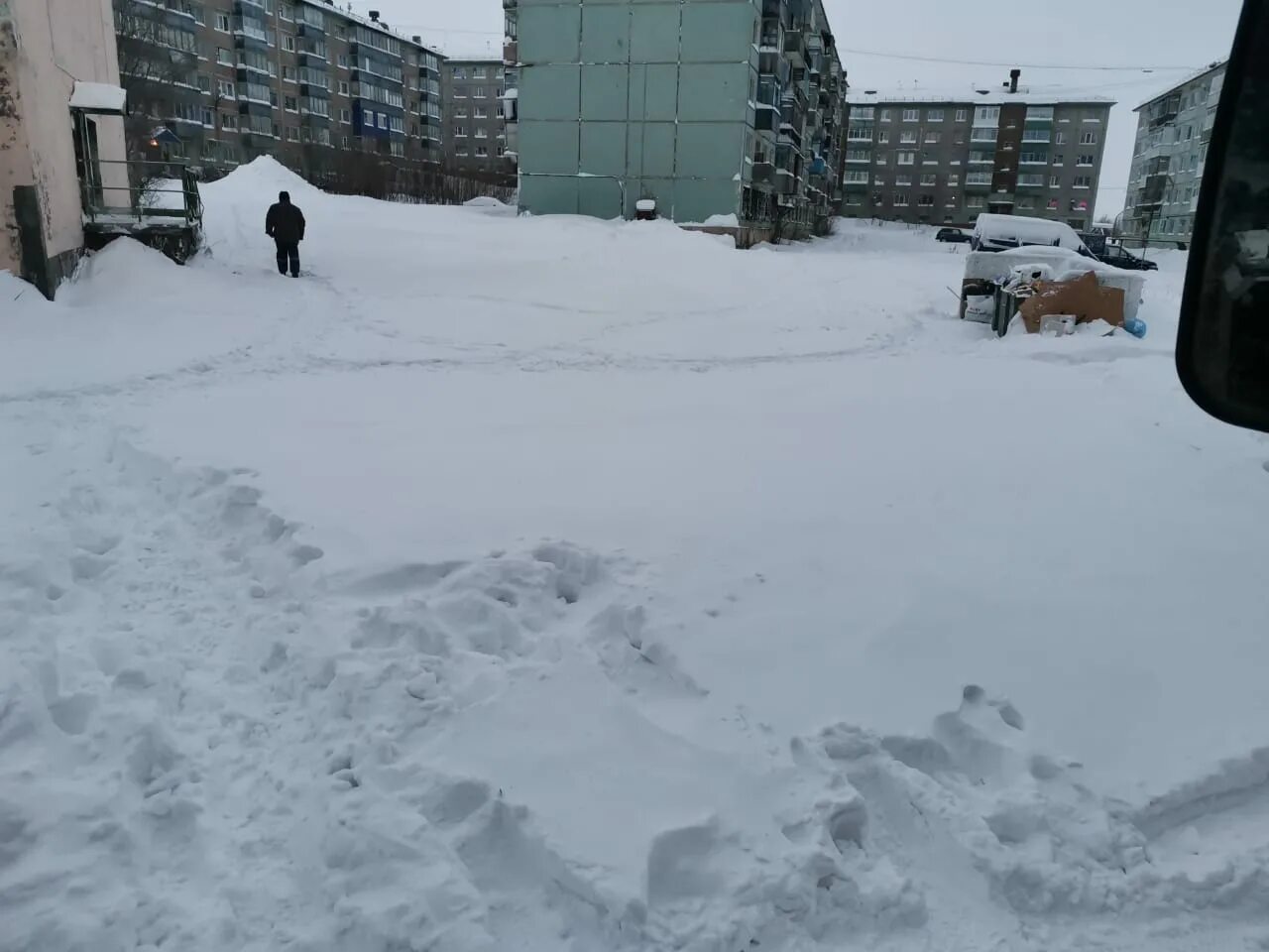 Погода в воркуте аэропорт на 6. Воркута климат. Климат в Воркуте сейчас. Воркута Мороз. Воркута погодные условия.