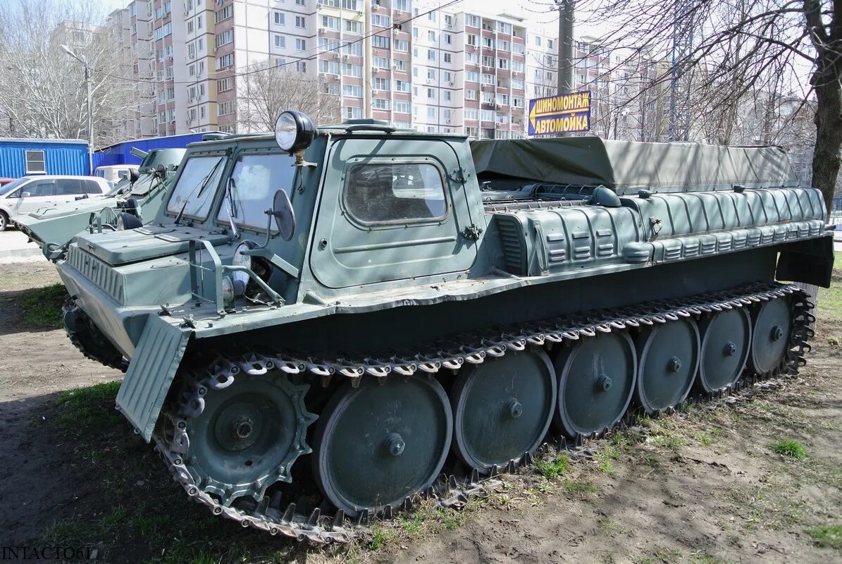 Гусеничный транспортёр ГАЗ-71 - купить, цена 220 000 руб., продано 24 сентября 2