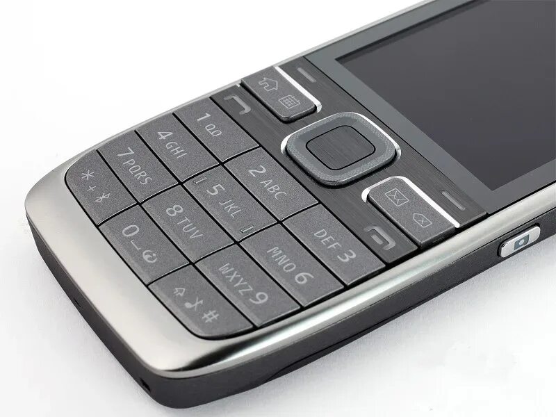 Кнопочный с блютузом. Нокиа e52. Nokia 52. Nokia e52 Black. Нокиа с клавиатурой e52.