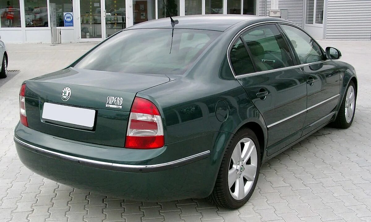 Куплю суперб б у. Шкода Суперб 1. Шкода Суперб 2005. Skoda Superb 2005. Skoda Superb 2004.