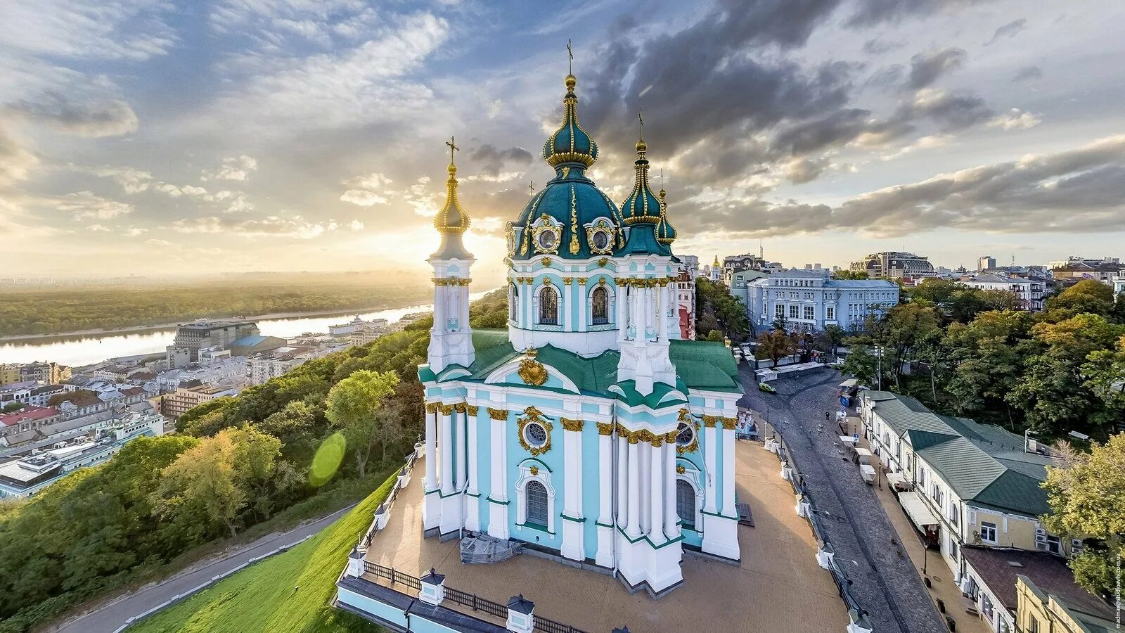 Храм Андрея Первозванного в Киеве