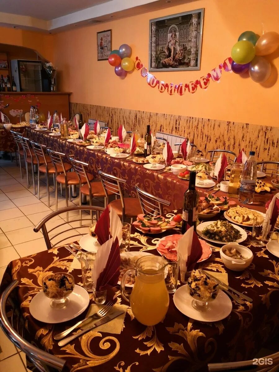 ресторан на ферсмана миасс. кофейни миасс. кафе для двоих миасс автозавод. медвежий угол рязань ресторан. кафе вечернее миасское.