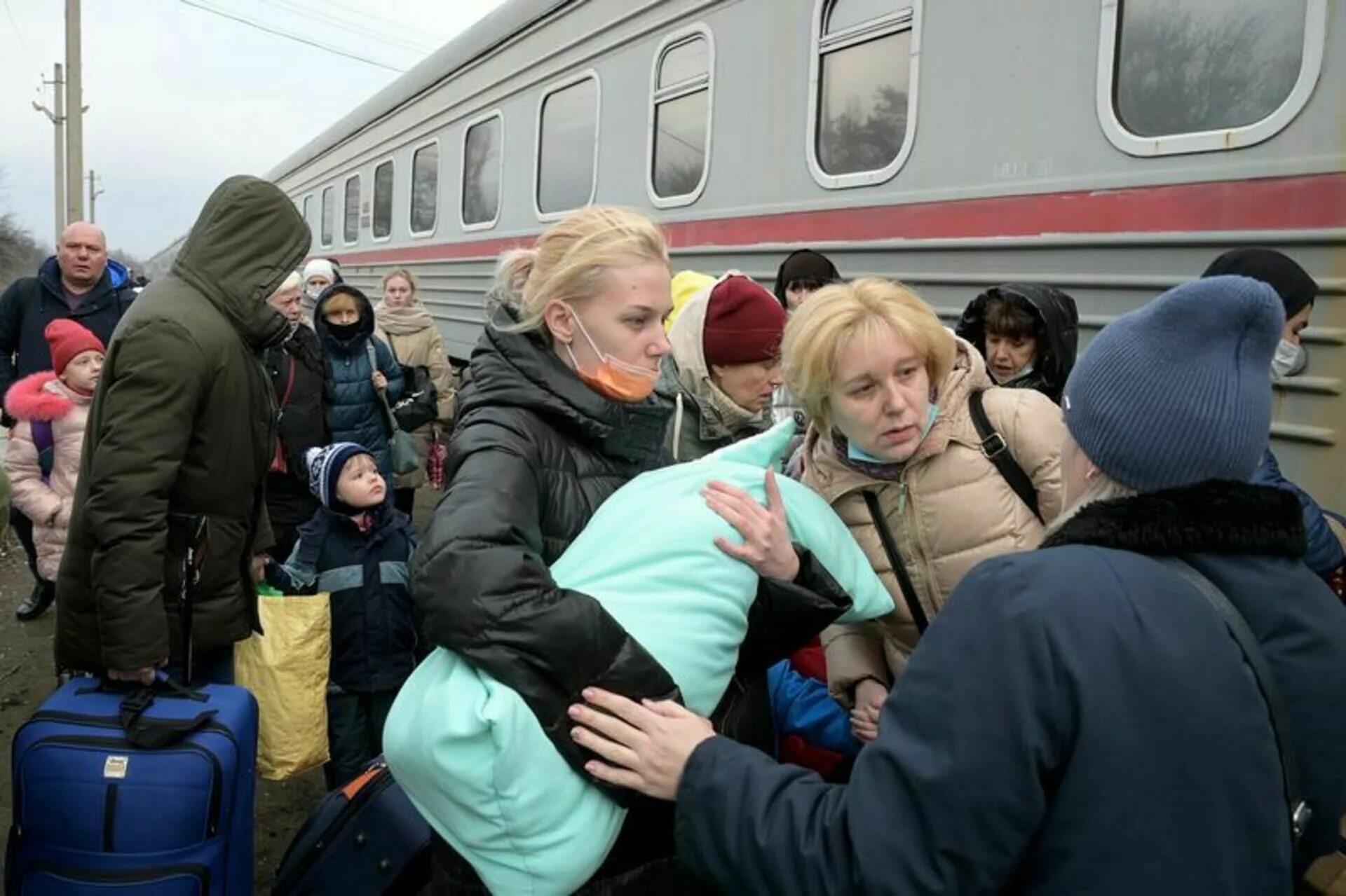 Беженцы с Донбасса. Эвакуация. Беженцы с Украины 2022.