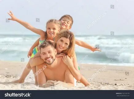 Bergabunglah dengan komunitas trader dan investor global kami. 