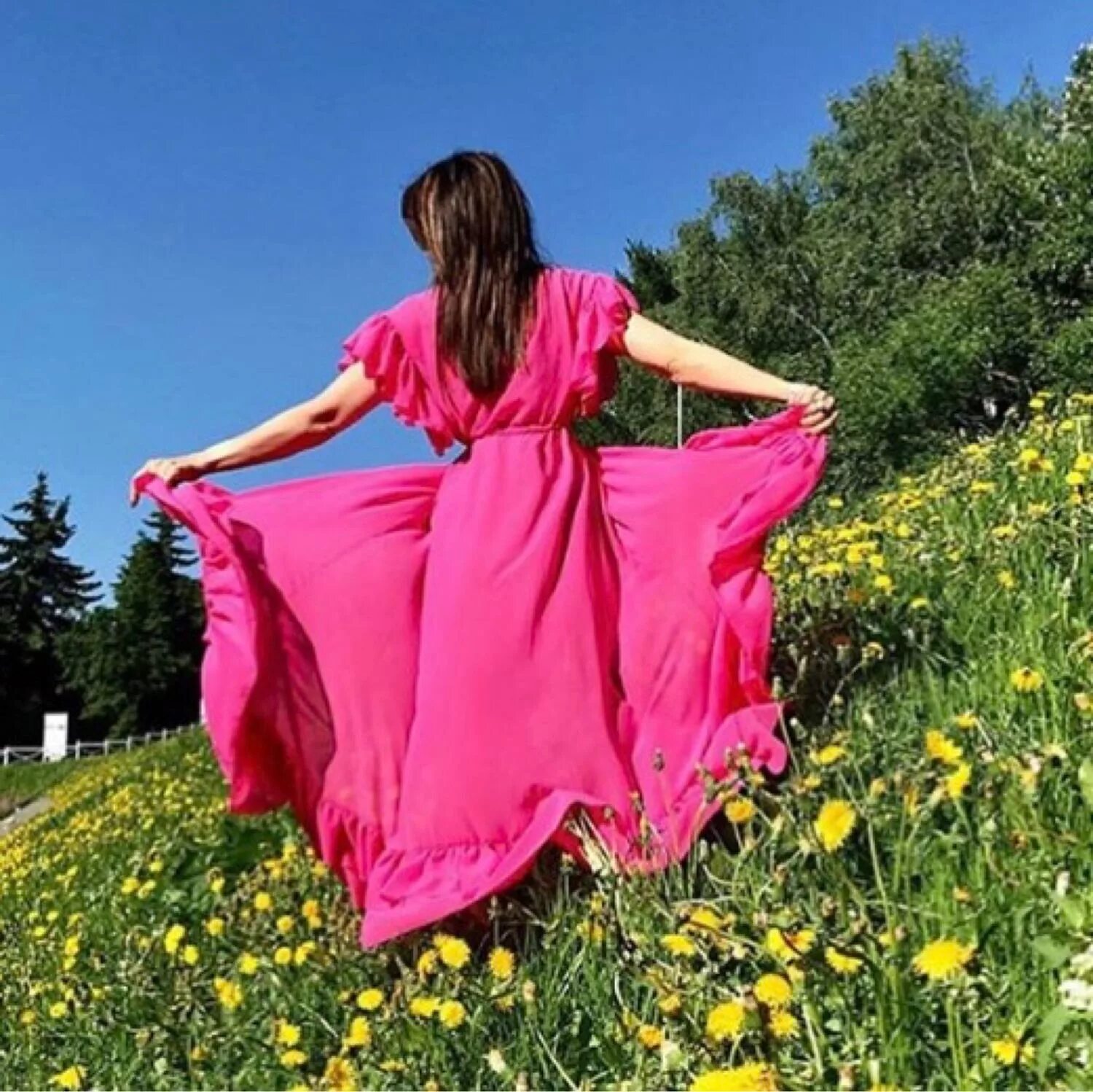 Летняя туника из хлопка крючком. Туника фон. Туника женская нарядная. Туника с кисточками. Туника летняя.