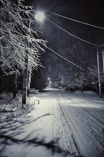 Night snowfall