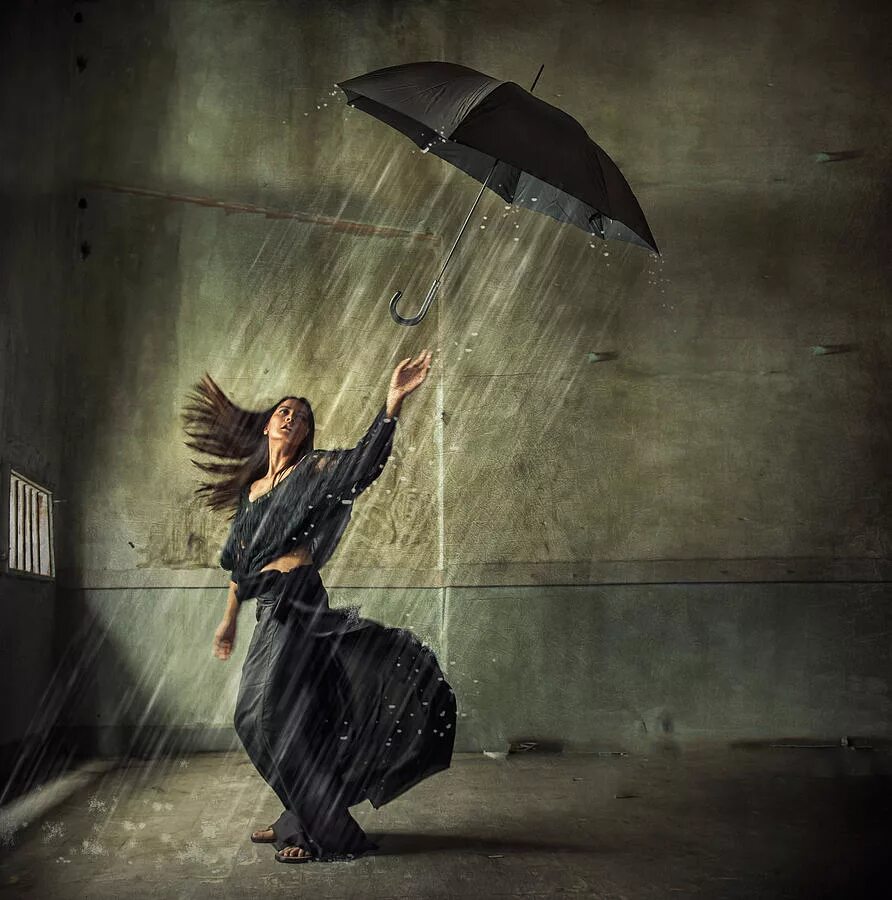 My head is empty miranda rain