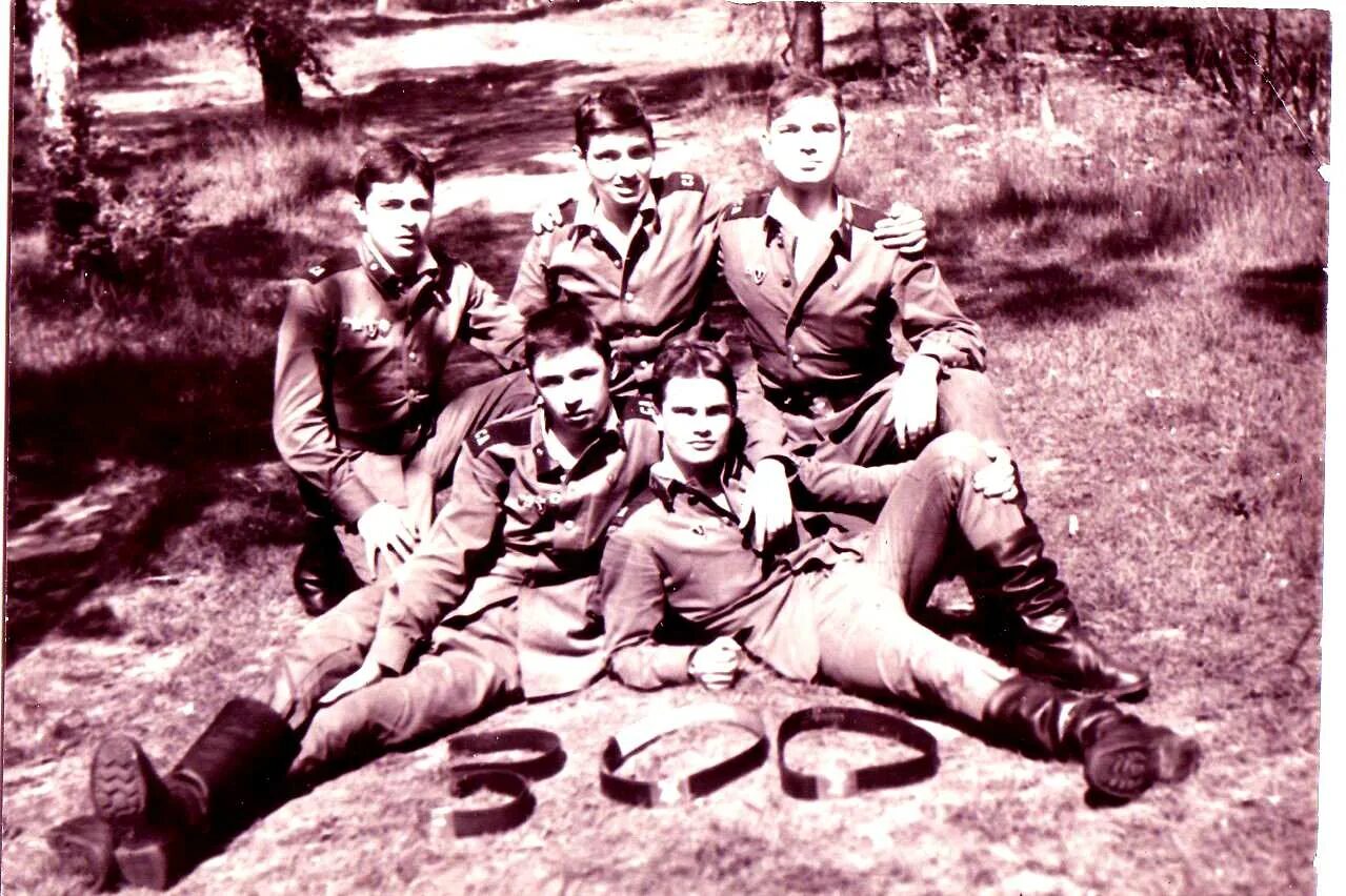 Потсдам 63 полк 58766. Цшвс 1992 1995. Гсвг 1982. Ищу сослуживцев гсвг. Гсвг 1982 1984.