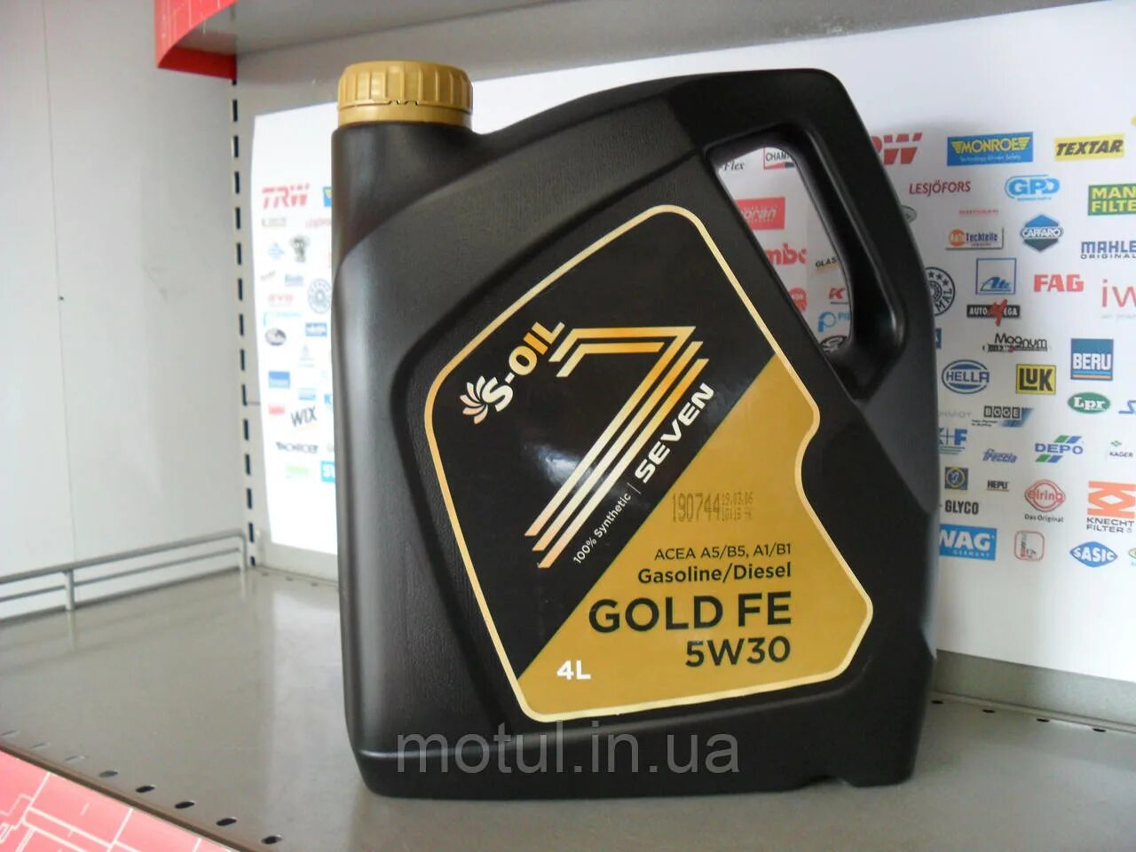 Моторное масло gold 5w30