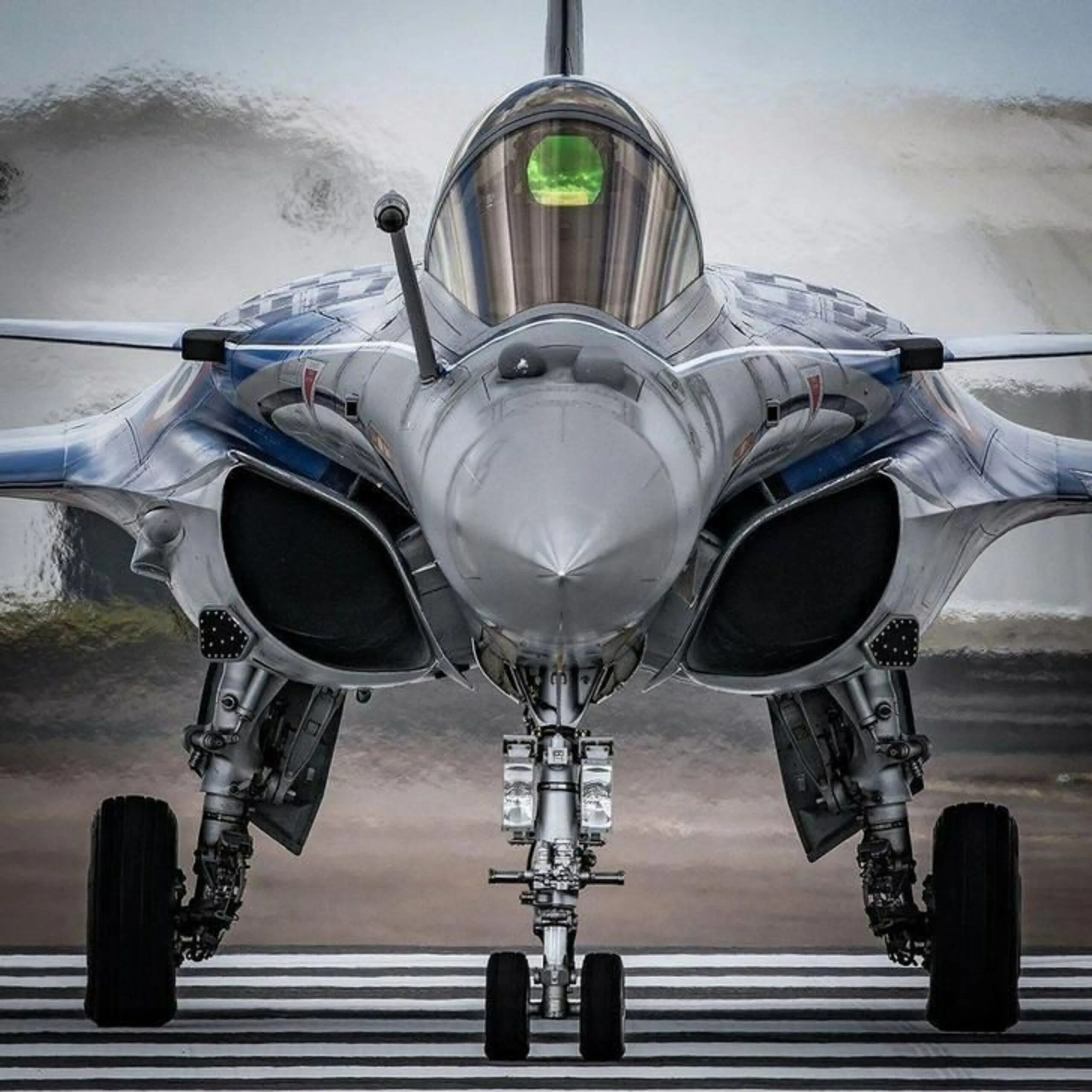 Французский истребитель. Rafale истребитель. Дассо Рафаль. Французский истребитель Рафаль. Французские самолеты Dassault Rafale.