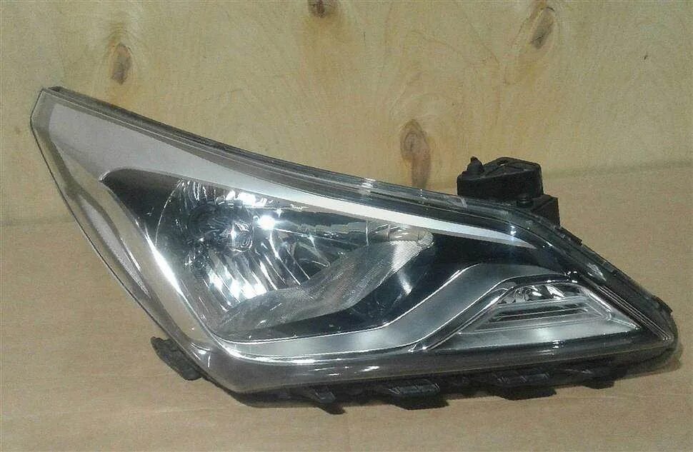 Фара передняя левая хундай солярис 2019. Оригинальная фара на хендай солярис. Фара солярис 2010. Фары солярис 1. Хундай солярис 2012 фар правая.