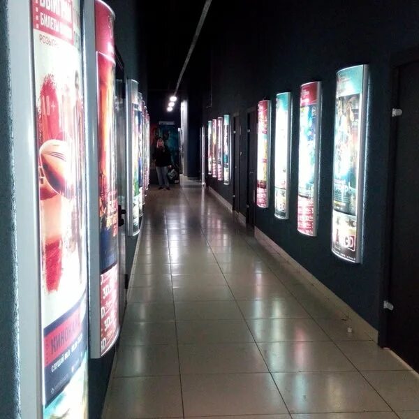 Зимняя вишня кемерово 2 кинозал. Зимняя вишня кемерово кинозал. Зимняя вишня кинозал. Кинотеатр зимняя вишня. Зимняя вишня кемерово кинотеатр.