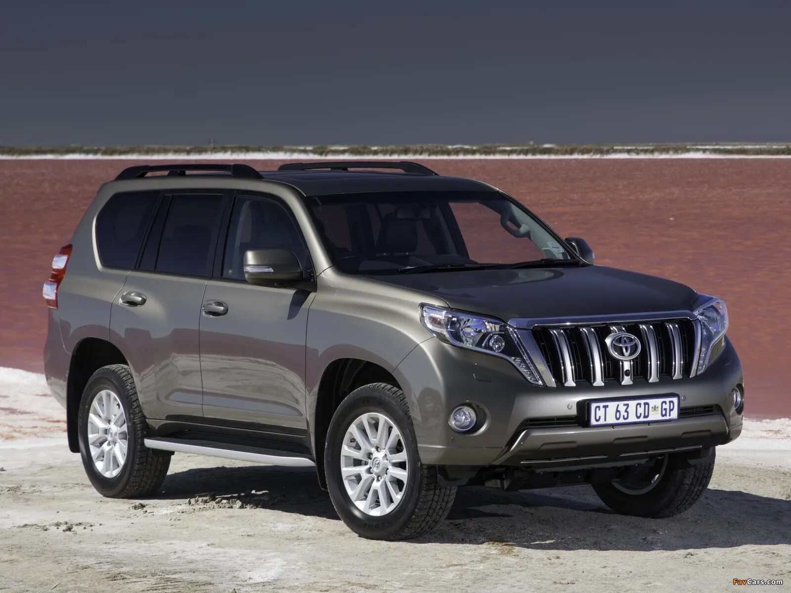 Крузер прадо владивосток. Toyota land cruiser prado 2013. toyota land cruiser prado 2015. тойота ленд крузер прадо 2013. toyota land cruiser prado vx.