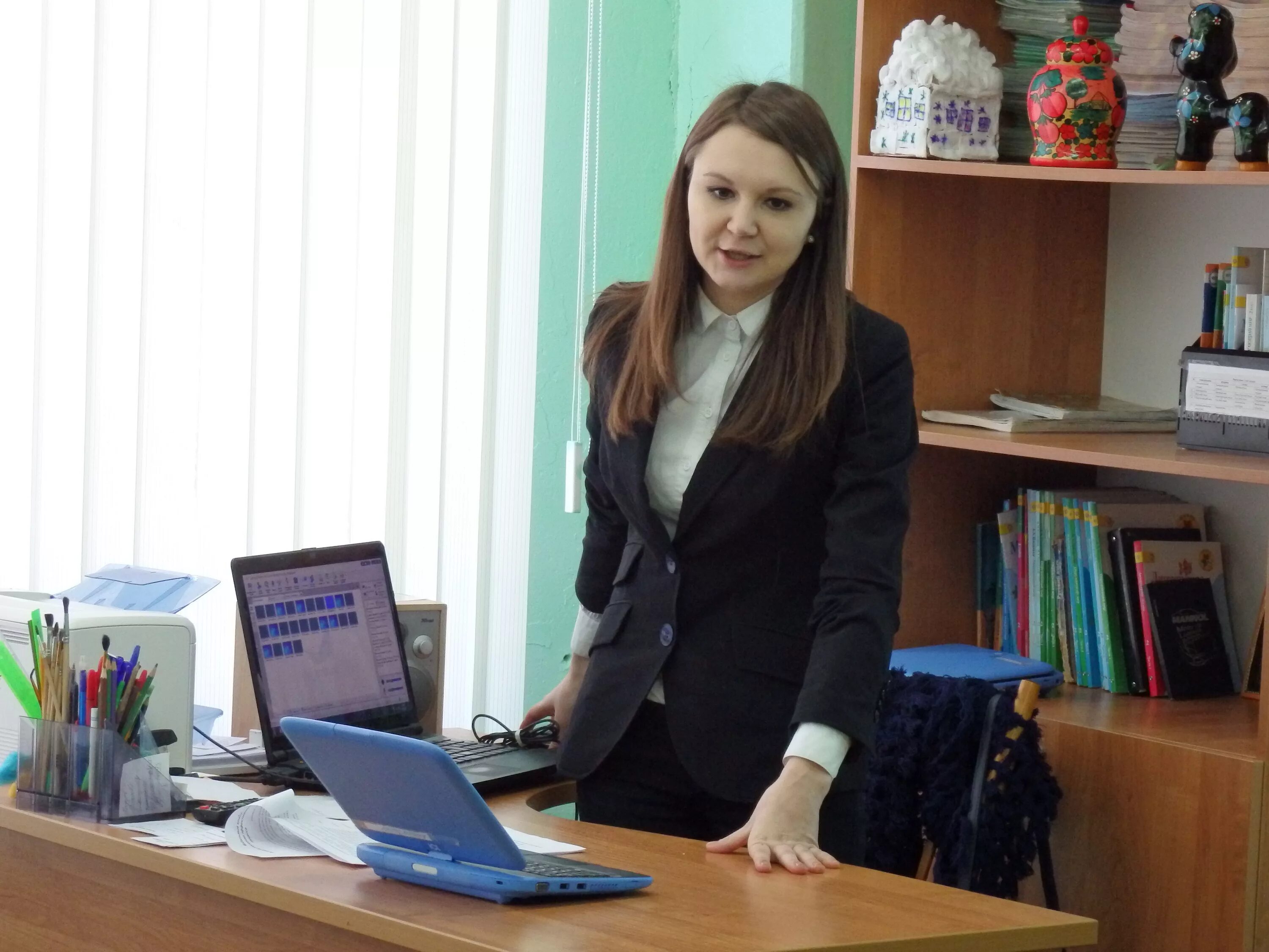 репетитор начальных классов омск. репетитор начальных классов омск. школа 132 омск учителя. еувк интеграл евпатория учителя. репетитор начальных классов станица ладожская.