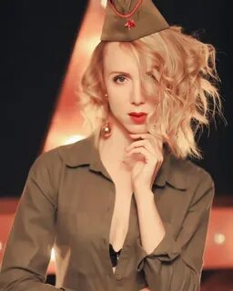 Пилотки красивых дам